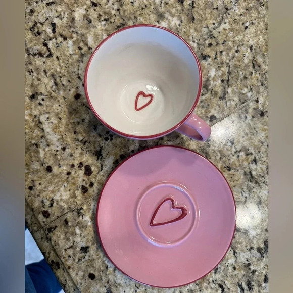 Starbucks 2006 Pink White & Red Mug and Saucer Set. 2 cups, 2 saucers - Picture 3 of 5